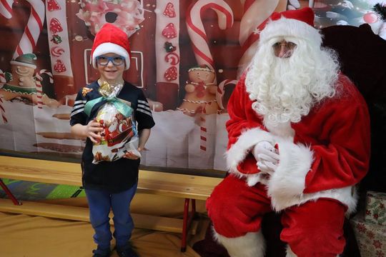 Święty Mikołaj w Przedszkolu nr 15 w Chełmie Święty Mikołaj w Przedszkolu nr 15 w Chełmie