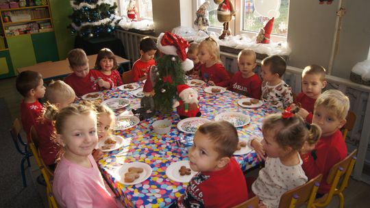 Gm. Kamień. Mikołaj dał prezenty nie tylko przedszkolakom [GALERIA ZDJĘĆ]