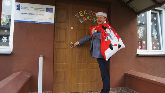 Gm. Kamień. Mikołaj dał prezenty nie tylko przedszkolakom [GALERIA ZDJĘĆ]