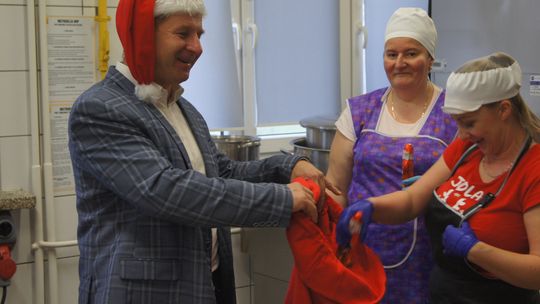 Gm. Kamień. Mikołaj dał prezenty nie tylko przedszkolakom [GALERIA ZDJĘĆ]