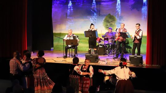 II Powiatowy Przegląd Zespołów Artystycznych w Hańsku [GALERIA ZDJĘĆ]