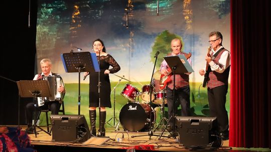 II Powiatowy Przegląd Zespołów Artystycznych w Hańsku [GALERIA ZDJĘĆ]