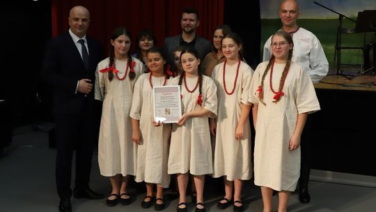 II Powiatowy Przegląd Zespołów Artystycznych w Hańsku [GALERIA ZDJĘĆ]