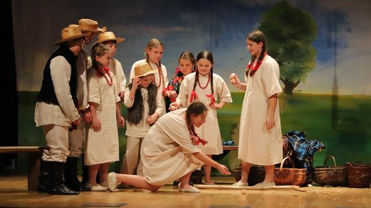 II Powiatowy Przegląd Zespołów Artystycznych w Hańsku [GALERIA ZDJĘĆ]