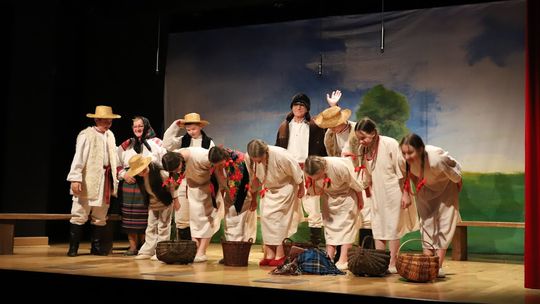 II Powiatowy Przegląd Zespołów Artystycznych w Hańsku [GALERIA ZDJĘĆ]