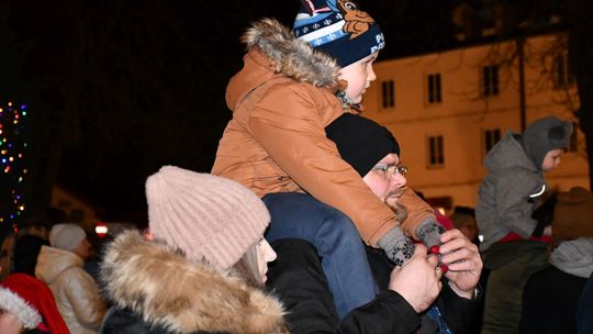 Krasnystaw. Iluminacje, prezenty, świąteczna atmosfera [GALERIA ZDJĘĆ]