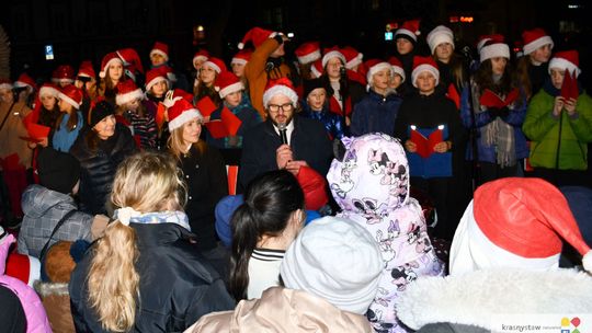 Krasnystaw. Iluminacje, prezenty, świąteczna atmosfera [GALERIA ZDJĘĆ]