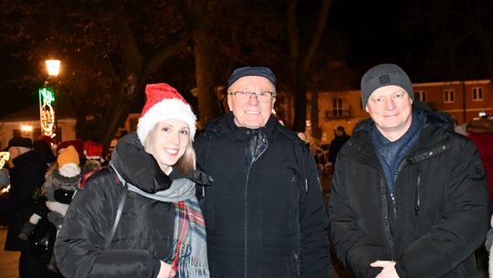 Krasnystaw. Iluminacje, prezenty, świąteczna atmosfera [GALERIA ZDJĘĆ]