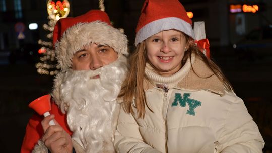 Krasnystaw. Iluminacje, prezenty, świąteczna atmosfera [GALERIA ZDJĘĆ]