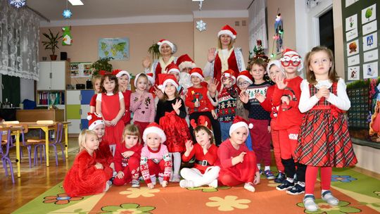 Krasnystaw. Iluminacje, prezenty, świąteczna atmosfera [GALERIA ZDJĘĆ]