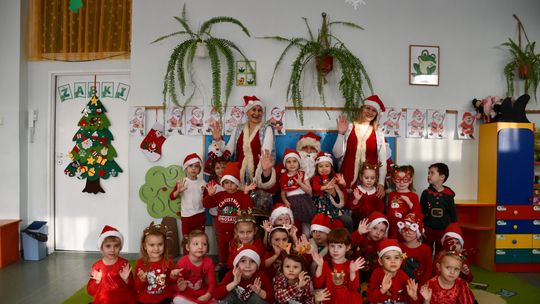 Krasnystaw. Iluminacje, prezenty, świąteczna atmosfera [GALERIA ZDJĘĆ]