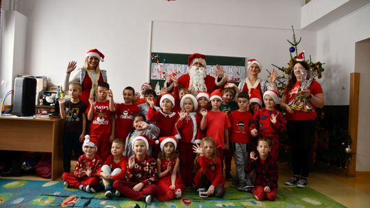 Krasnystaw. Iluminacje, prezenty, świąteczna atmosfera [GALERIA ZDJĘĆ]