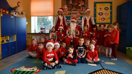 Krasnystaw. Iluminacje, prezenty, świąteczna atmosfera [GALERIA ZDJĘĆ]