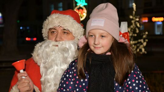 Krasnystaw. Iluminacje, prezenty, świąteczna atmosfera [GALERIA ZDJĘĆ]