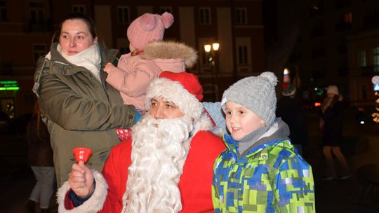 Krasnystaw. Iluminacje, prezenty, świąteczna atmosfera [GALERIA ZDJĘĆ]