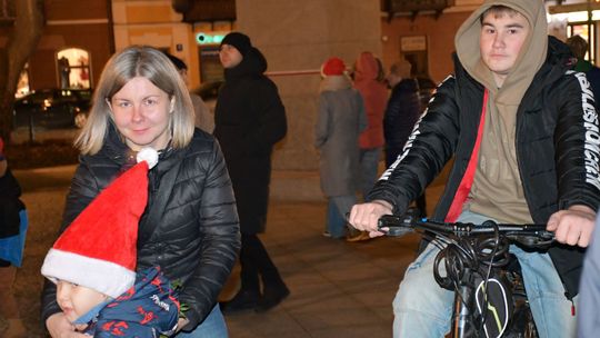 Krasnystaw. Iluminacje, prezenty, świąteczna atmosfera [GALERIA ZDJĘĆ]