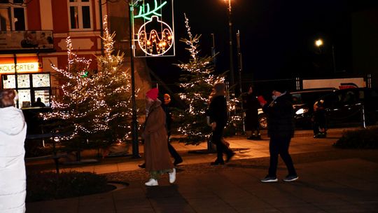 Krasnystaw. Iluminacje, prezenty, świąteczna atmosfera [GALERIA ZDJĘĆ]