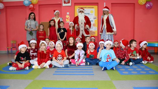 Krasnystaw. Iluminacje, prezenty, świąteczna atmosfera [GALERIA ZDJĘĆ]