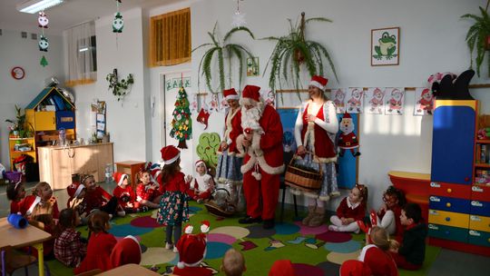 Krasnystaw. Iluminacje, prezenty, świąteczna atmosfera [GALERIA ZDJĘĆ]