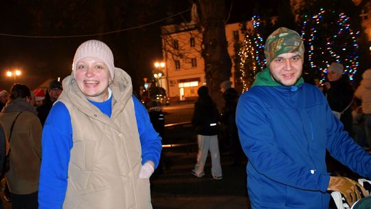 Krasnystaw. Iluminacje, prezenty, świąteczna atmosfera [GALERIA ZDJĘĆ]
