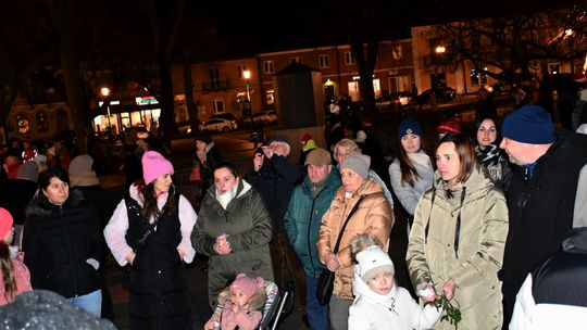 Krasnystaw. Iluminacje, prezenty, świąteczna atmosfera [GALERIA ZDJĘĆ]