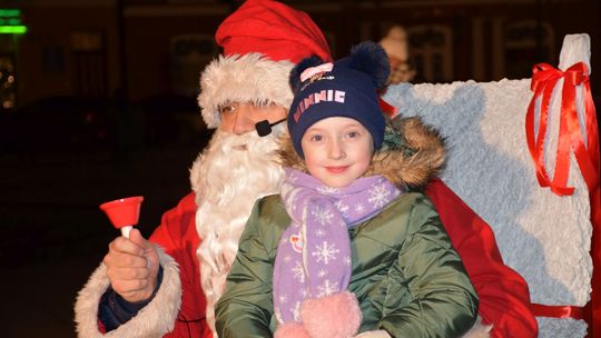 Krasnystaw. Iluminacje, prezenty, świąteczna atmosfera [GALERIA ZDJĘĆ]