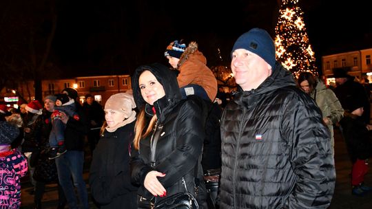 Krasnystaw. Iluminacje, prezenty, świąteczna atmosfera [GALERIA ZDJĘĆ]