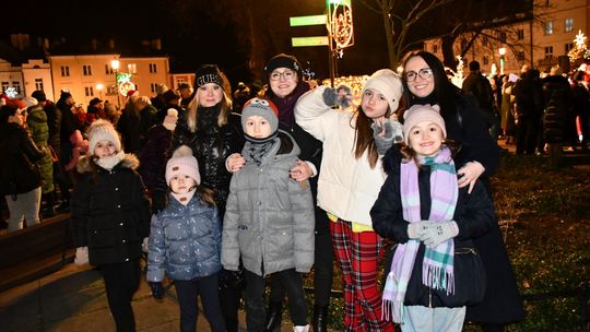 Krasnystaw. Iluminacje, prezenty, świąteczna atmosfera [GALERIA ZDJĘĆ]