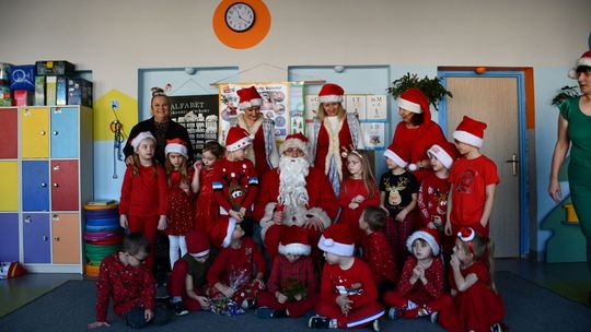 Krasnystaw. Iluminacje, prezenty, świąteczna atmosfera [GALERIA ZDJĘĆ]