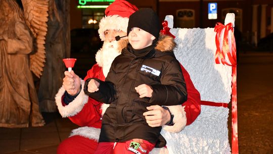 Krasnystaw. Iluminacje, prezenty, świąteczna atmosfera [GALERIA ZDJĘĆ]