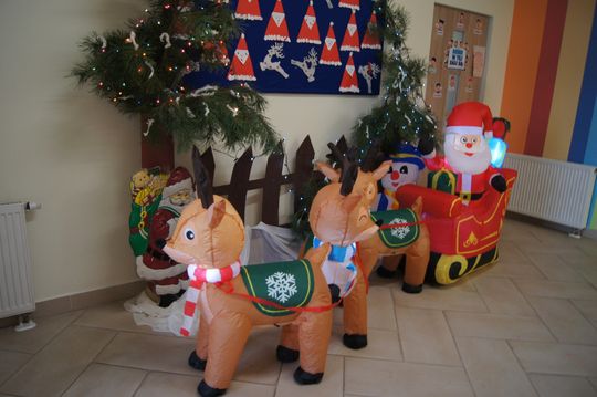 Gm. Kamień. Mikołaj dał prezenty nie tylko przedszkolakom [GALERIA ZDJĘĆ]