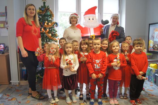 Gm. Kamień. Mikołaj dał prezenty nie tylko przedszkolakom [GALERIA ZDJĘĆ]