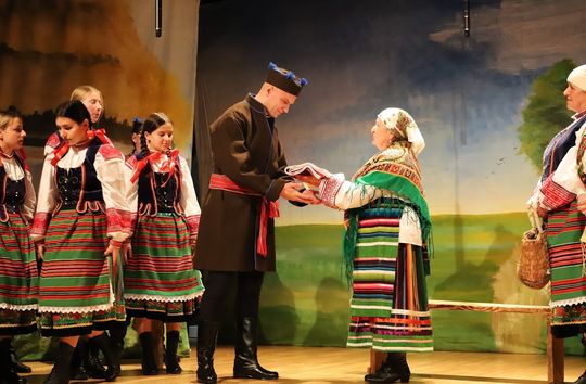 II Powiatowy Przegląd Zespołów Artystycznych w Hańsku [GALERIA ZDJĘĆ]