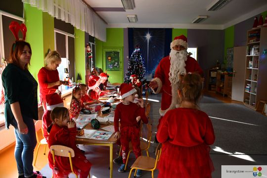 Krasnystaw. Iluminacje, prezenty, świąteczna atmosfera [GALERIA ZDJĘĆ]