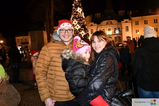 Krasnystaw. Iluminacje, prezenty, świąteczna atmosfera [GALERIA ZDJĘĆ]