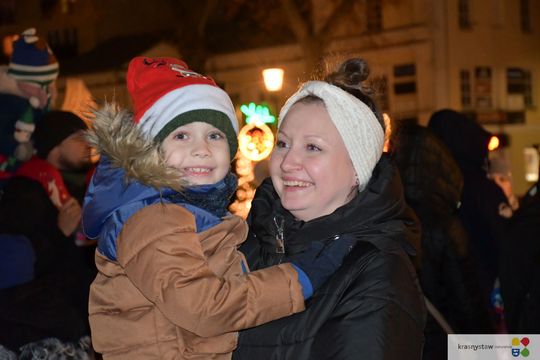 Krasnystaw. Iluminacje, prezenty, świąteczna atmosfera [GALERIA ZDJĘĆ]
