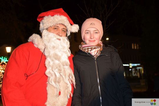 Krasnystaw. Iluminacje, prezenty, świąteczna atmosfera [GALERIA ZDJĘĆ]