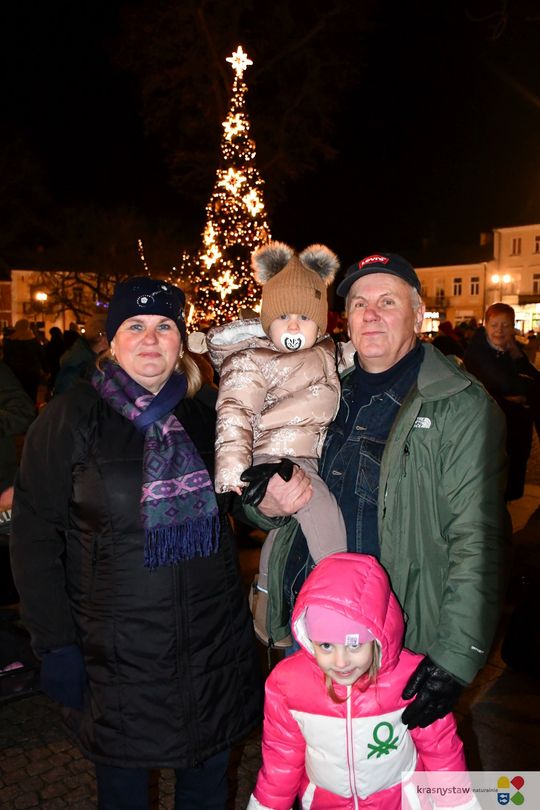 Krasnystaw. Iluminacje, prezenty, świąteczna atmosfera [GALERIA ZDJĘĆ]