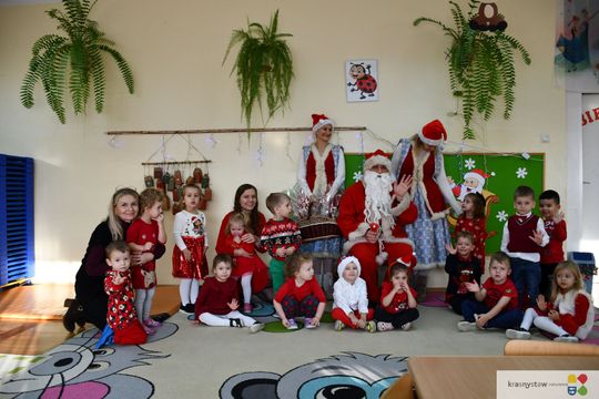 Krasnystaw. Iluminacje, prezenty, świąteczna atmosfera [GALERIA ZDJĘĆ]