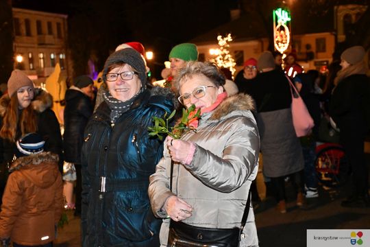 Krasnystaw. Iluminacje, prezenty, świąteczna atmosfera [GALERIA ZDJĘĆ]