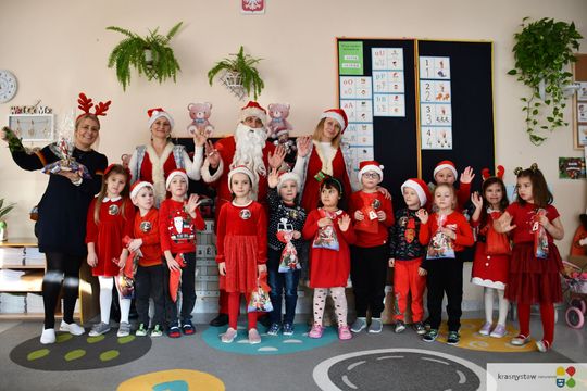 Krasnystaw. Iluminacje, prezenty, świąteczna atmosfera [GALERIA ZDJĘĆ]