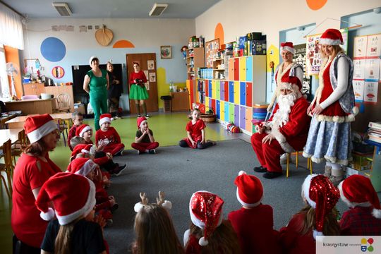 Krasnystaw. Iluminacje, prezenty, świąteczna atmosfera [GALERIA ZDJĘĆ]