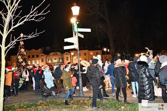 Krasnystaw. Iluminacje, prezenty, świąteczna atmosfera [GALERIA ZDJĘĆ]