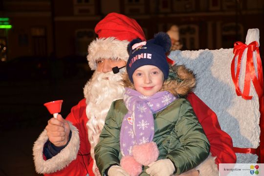 Krasnystaw. Iluminacje, prezenty, świąteczna atmosfera [GALERIA ZDJĘĆ]