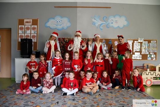 Krasnystaw. Iluminacje, prezenty, świąteczna atmosfera [GALERIA ZDJĘĆ]