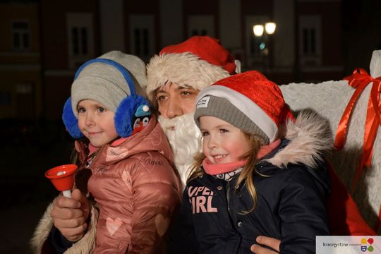 Krasnystaw. Iluminacje, prezenty, świąteczna atmosfera [GALERIA ZDJĘĆ]