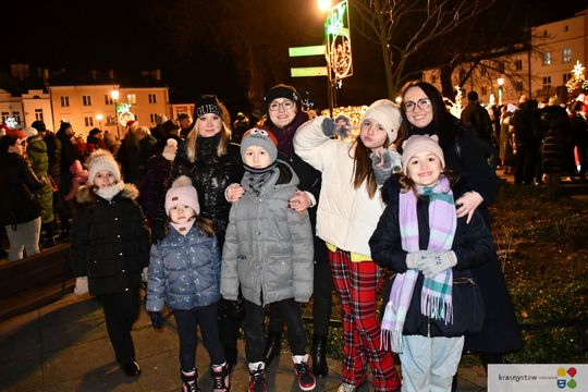 Krasnystaw. Iluminacje, prezenty, świąteczna atmosfera [GALERIA ZDJĘĆ]