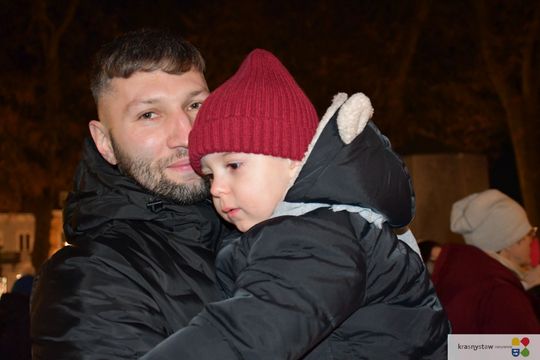 Krasnystaw. Iluminacje, prezenty, świąteczna atmosfera [GALERIA ZDJĘĆ]