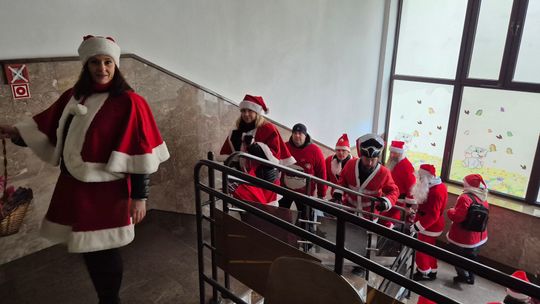 Chełm. MotoMikołaje przyjechały z workami prezentów [GALERIA ZDJĘĆ]