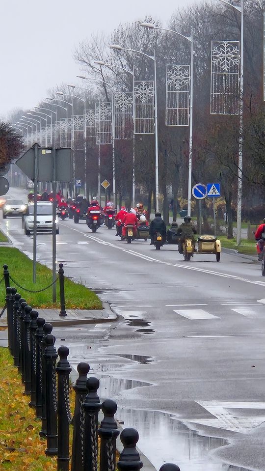 Chełm. MotoMikołaje przyjechały z workami prezentów [GALERIA ZDJĘĆ]